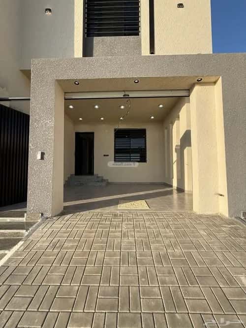 شقة ب 7 غرف الراقي، خميس مشيط