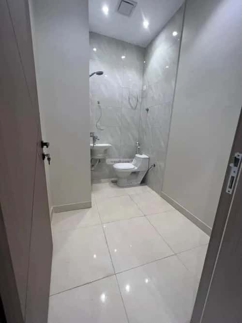 Apartment with 5 Bedrooms Al Azizeyyah, North Jeddah, Jeddah