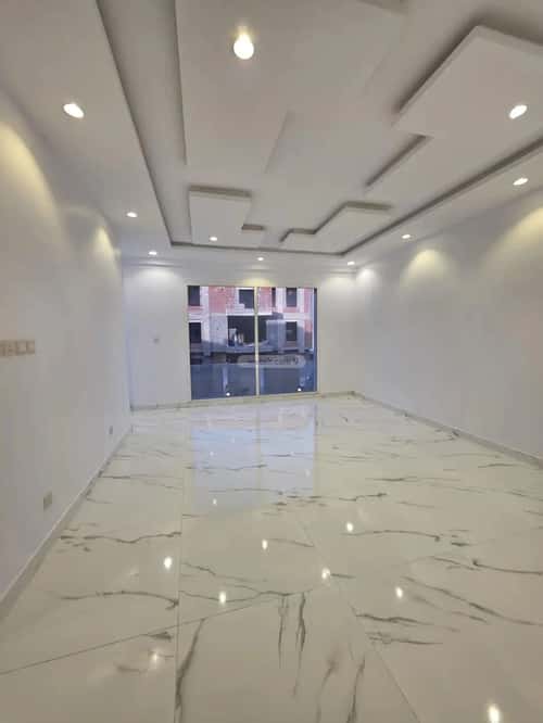 Villa 246 SQM Facing East with 4 Bedrooms Al Zomorod, North Jeddah, Jeddah