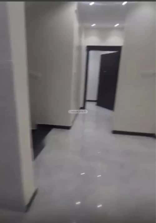Villa 228 SQM Facing East with 6 Bedrooms Ar-Rimal, East Riyadh, Riyadh