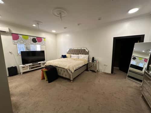 فيلا 810 متر مربع شمالية على شارع 20م الحزم، غرب الرياض، الرياض