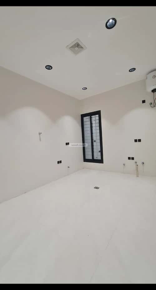 شقة ب 6 غرف الجامعيين، خميس مشيط