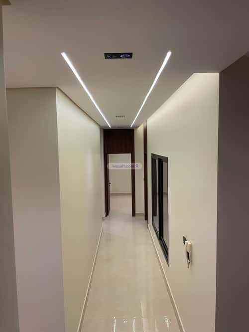فيلا 413 متر مربع غربية على شارع 15م Dhahrat Al-Awda East, Diriyah