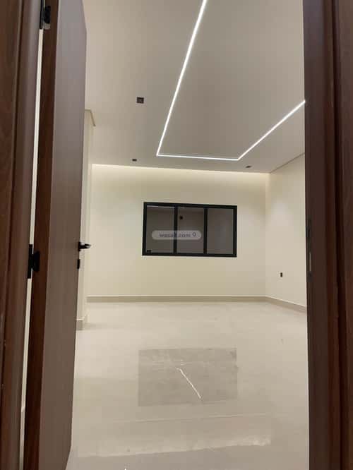 فيلا 413 متر مربع غربية على شارع 15م ظهرة العودة شرق، الدرعية