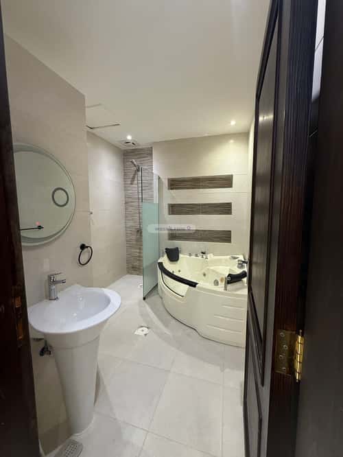 Villa 209 SQM Facing East with 4 Bedrooms Al Swaryee, North Jeddah, Jeddah