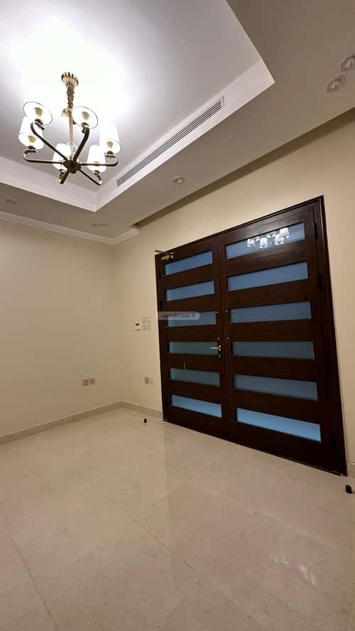 فيلا 900 متر مربع شمالية غربية على شارع 16م الزهور، شمال جدة، جدة