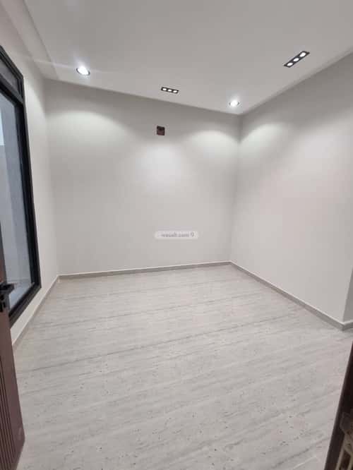 فيلا 247.64 متر مربع شمالية على شارع 15م عكاظ، جنوب الرياض، الرياض