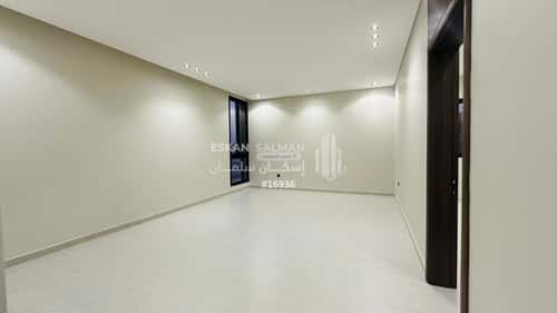 فيلا 210.5 متر مربع شرقية على شارع 24م ضاحية الملك فهد، الدمام