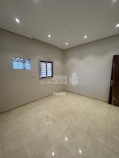 شقة ب 5 غرف الرحاب 2، جازان