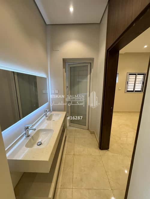 شقة ب 5 غرف الرحاب 2، جازان