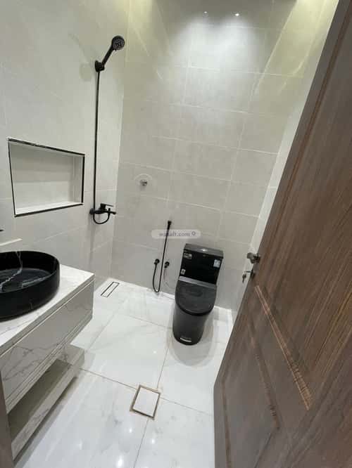 Floor 249.5 SQM with 6 Bedrooms The Beach, Jazan