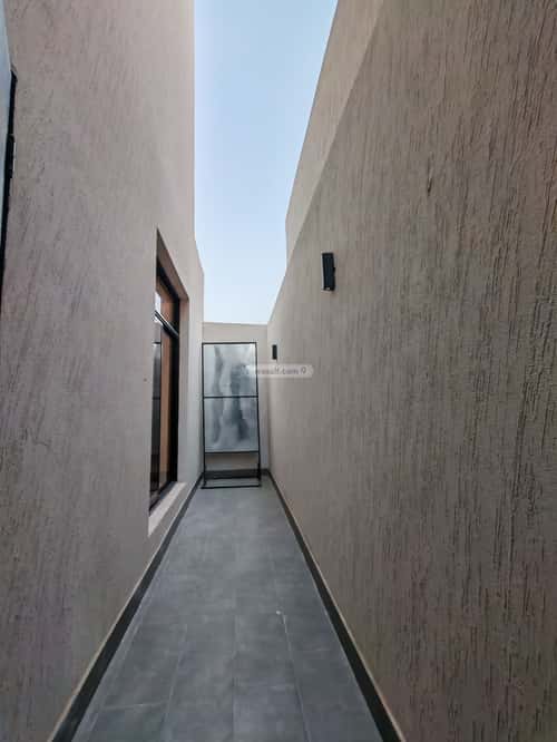 دور 223.99 متر مربع ب 4 غرف المونسية، شرق الرياض، الرياض