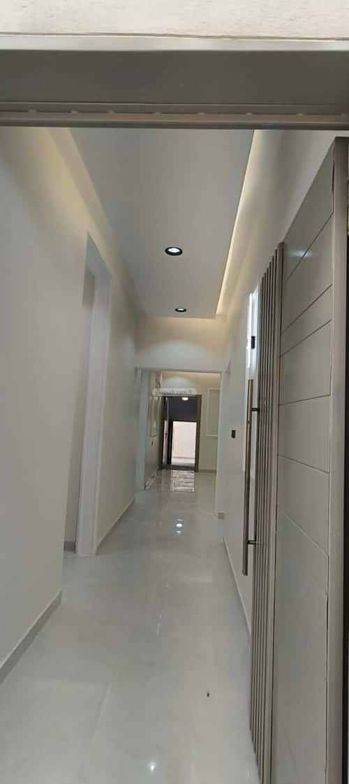 دور 329.14 متر مربع ب 6 غرف المعلاة، أحد رفيدة