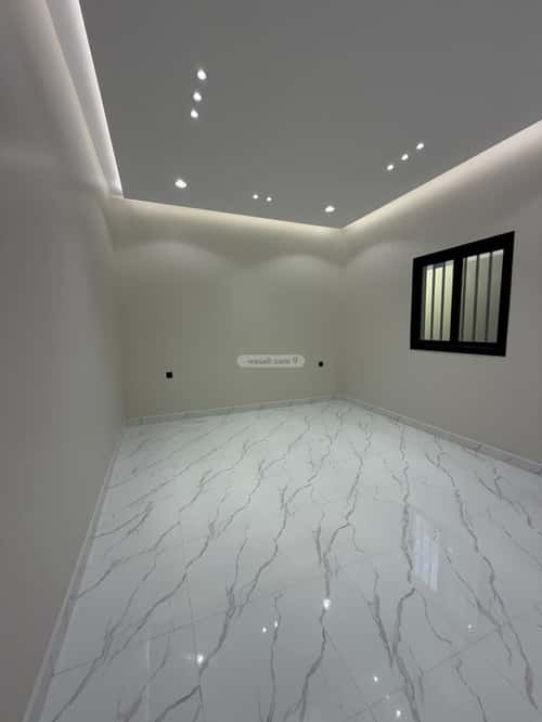 شقة ب 7 غرف المعلاة، أحد رفيدة