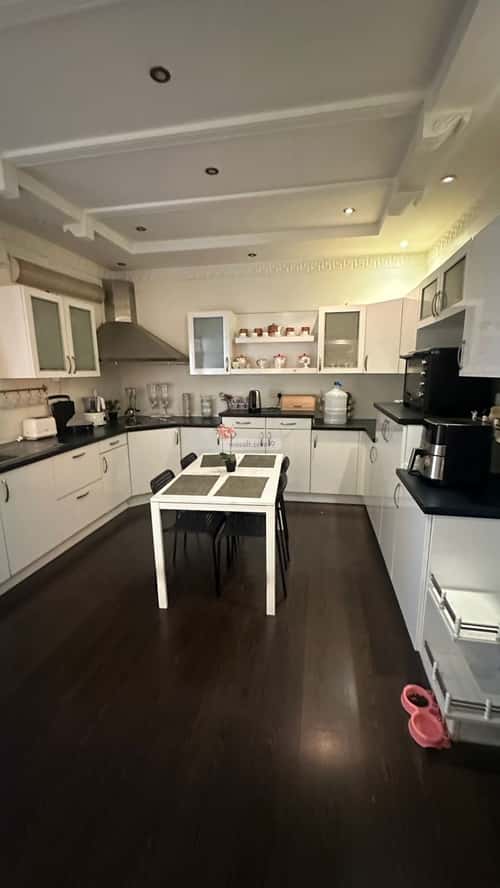 فيلا 299 متر مربع غربية على شارع 15م الحزم، غرب الرياض، الرياض