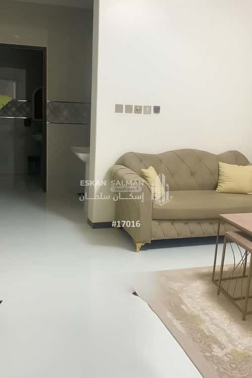 Apartment with 4 bedrooms العريسة، نجران