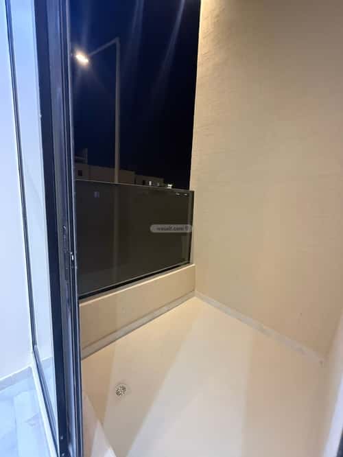 فيلا 250 متر مربع واجهة غربية ب 4 غرف الجنادرية، شرق الرياض، الرياض