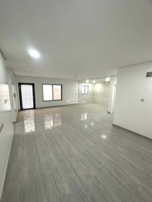 شقة ب 5 غرف الضباب، الدمام