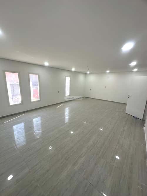 Apartment with 5 Bedrooms Al Dabab, Aldammam