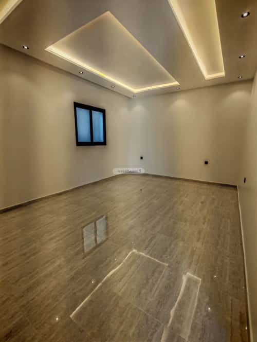 فيلا 310.5 متر مربع شمالية شرقية على شارع 20م الرمال، شرق الرياض، الرياض