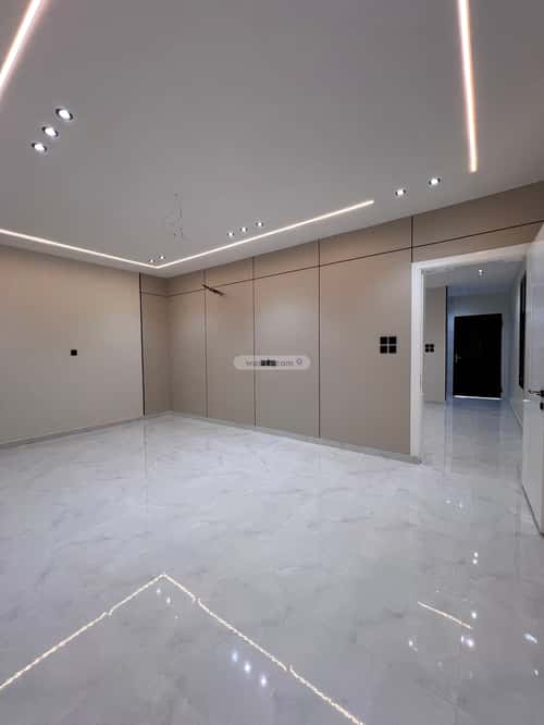 فيلا 355.64 متر مربع شمالية على شارع 15م ريحه، الطائف