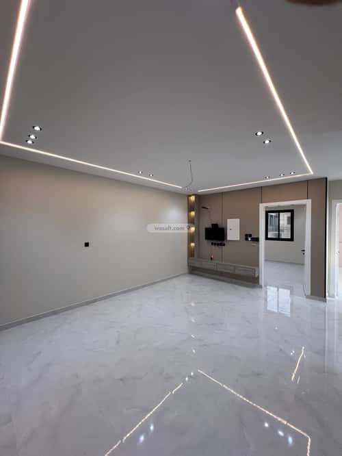 Villa 355 SQM facing North on 15m width street ريحه، الطائف