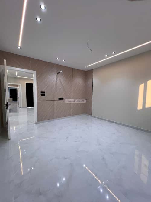 فيلا 355.64 متر مربع شمالية على شارع 15م ريحه، الطائف