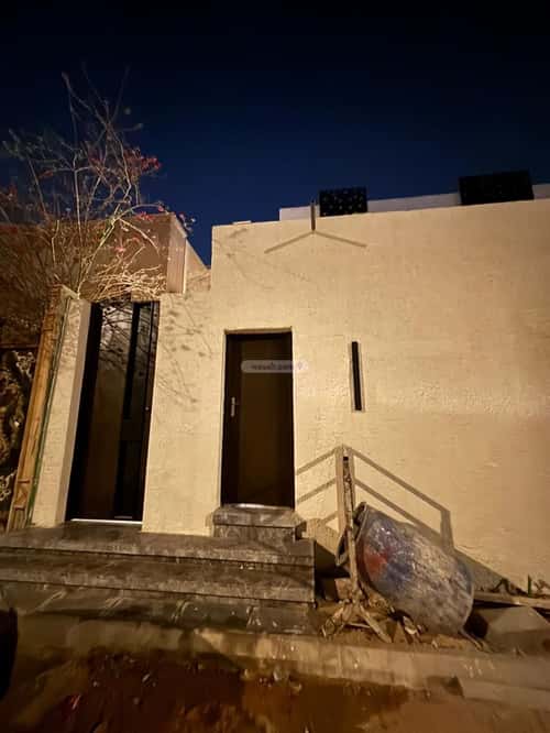 Floor 450 SQM with 5 Bedrooms Qurtubah, East Riyadh, Riyadh