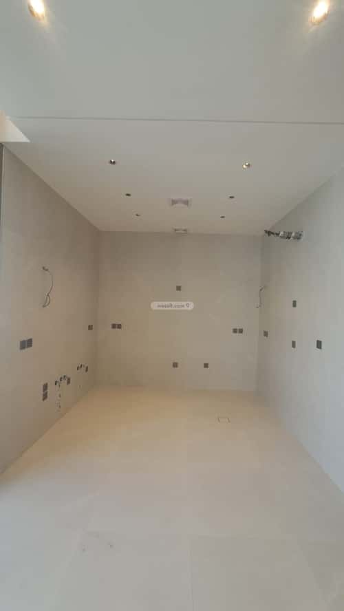 شقة 3 غرف في الروضة