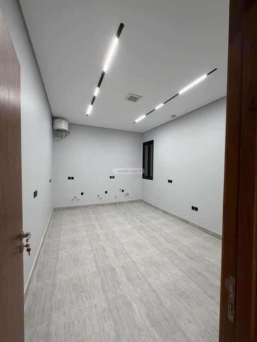 Floor 160.93 SQM with 5 Bedrooms Al-Khaleej, East Riyadh, Riyadh