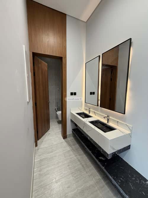 دور 160.93 متر مربع ب 5 غرف الخليج، شرق الرياض، الرياض