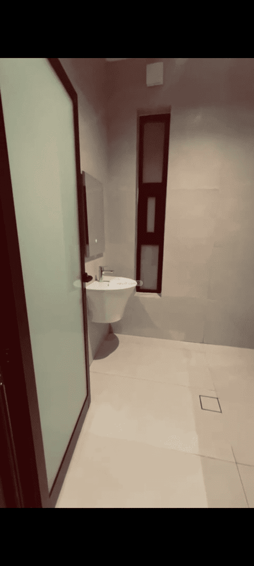 شقة 700 متر مربع ب 3 غرف النزهة، شمال الرياض، الرياض