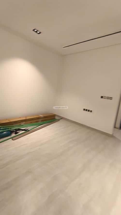 دور 176.55 متر مربع ب 4 غرف عكاظ، جنوب الرياض، الرياض