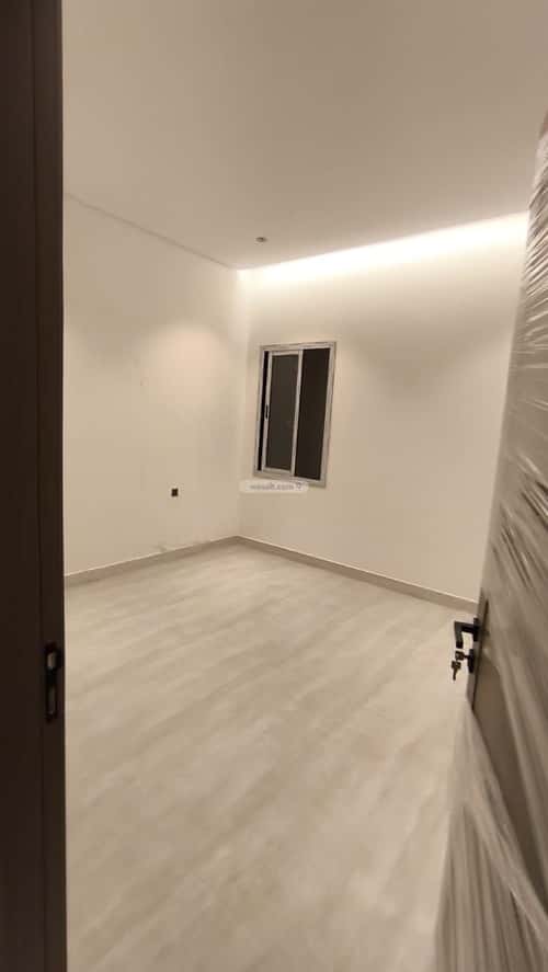 دور 176.55 متر مربع ب 4 غرف عكاظ، جنوب الرياض، الرياض