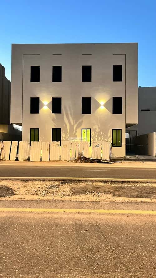 Apartment with 3 Bedrooms Al-Mahdiyah, West Riyadh, Riyadh