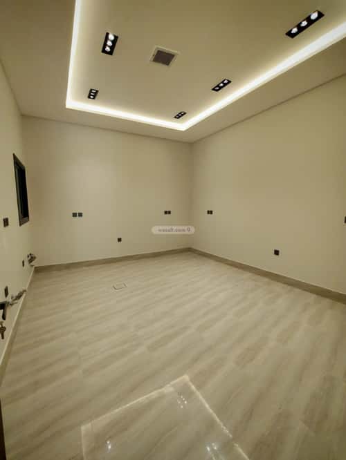 Villa 400 SQM Facing South East on 20m Width Street Ar-Rimal, East Riyadh, Riyadh