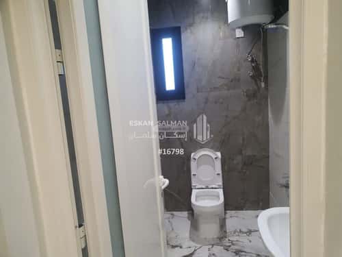 Apartment with 5 Bedrooms Al Hammraa, Khobar