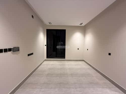 5 bedroom villa in Al Aridh