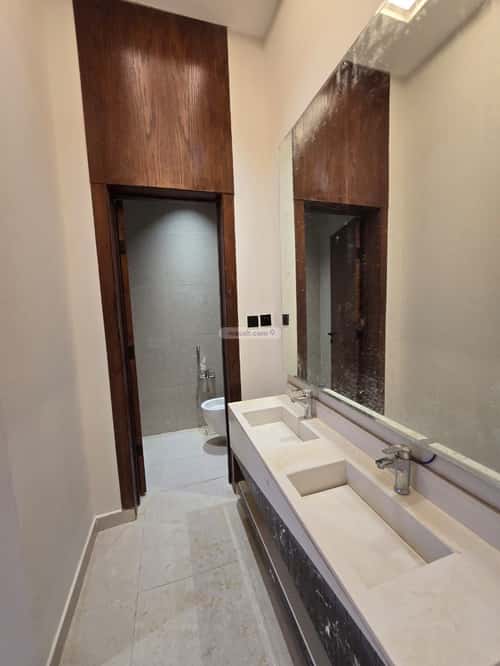 Floor 141 SQM with 5 bedrooms ديراب، غرب الرياض، الرياض