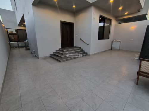 فيلا 9 غرف في الياقوت