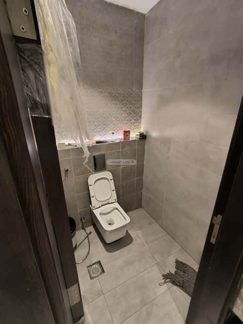 فيلا 262.5 متر مربع شرقية على شارع 32م الياقوت، شمال جدة، جدة