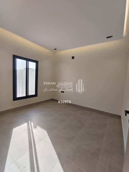 فيلا 291.58 متر مربع غربية على شارع 10م عكاظ، جنوب الرياض، الرياض