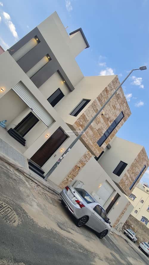 Villa 518.3 SQM Facing East on 15m Width Street The Diriyah, Khamis Mushait