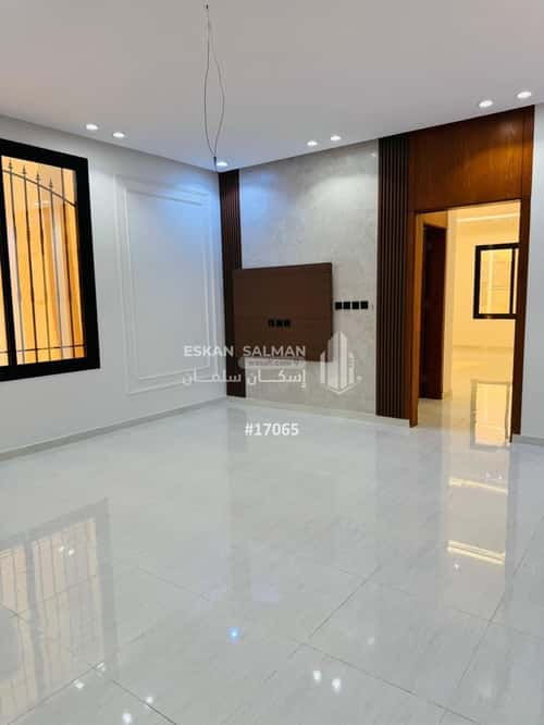 فيلا 389.19 متر مربع غربية على شارع 25م الرحاب، الطائف