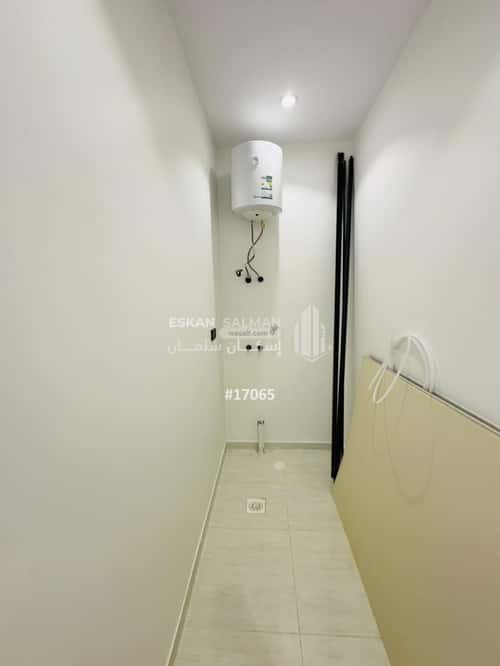 فيلا 389.19 متر مربع غربية على شارع 25م الرحاب، الطائف