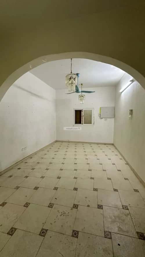 فيلا 339.39 متر مربع شمالية على شارع 12م السداد، الطائف