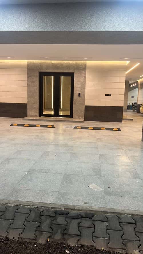 Apartment with 6 Bedrooms Al Rabbwah, North Jeddah, Jeddah
