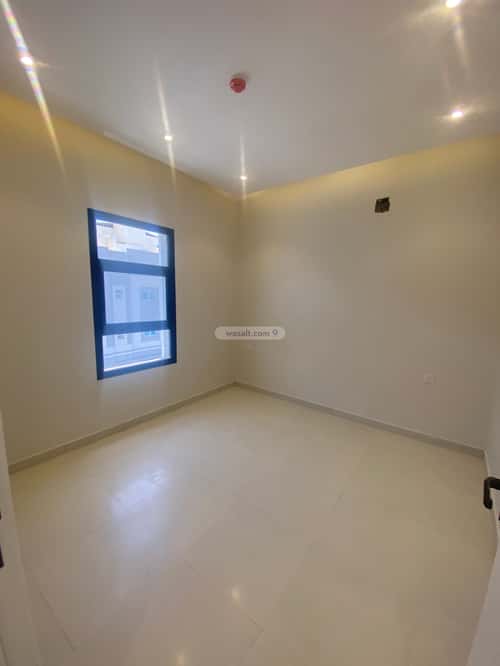 عمارة 550.5 متر مربع واجهة غربية الضباط، وسط الرياض، الرياض