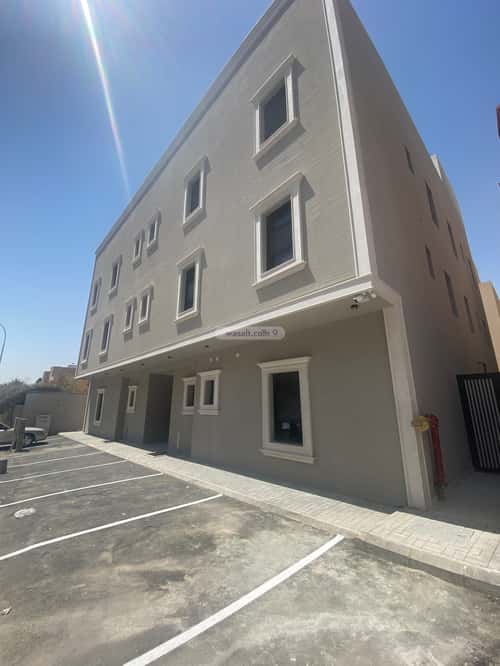 عمارة 550.5 متر مربع واجهة غربية الضباط، وسط الرياض، الرياض