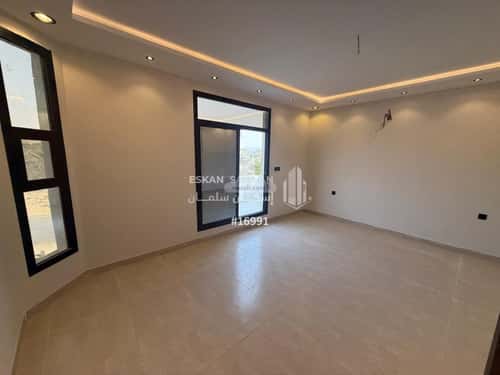 فيلا 270 متر مربع شرقية على شارع 25م الفنار، الجموم - بحرة